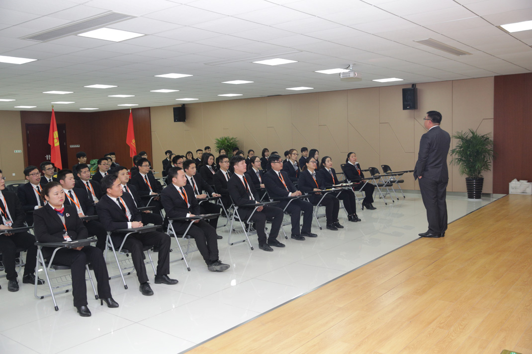 八年磨礪，劍指17——科恩電器2017年誓師大會隆重舉行