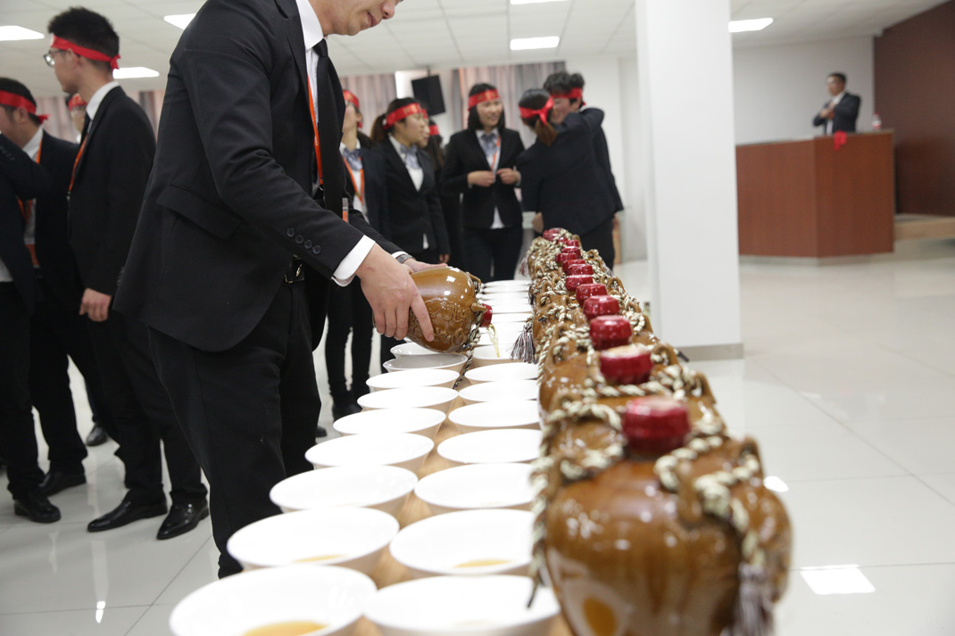 八年磨礪，劍指17——科恩電器2017年誓師大會隆重舉行