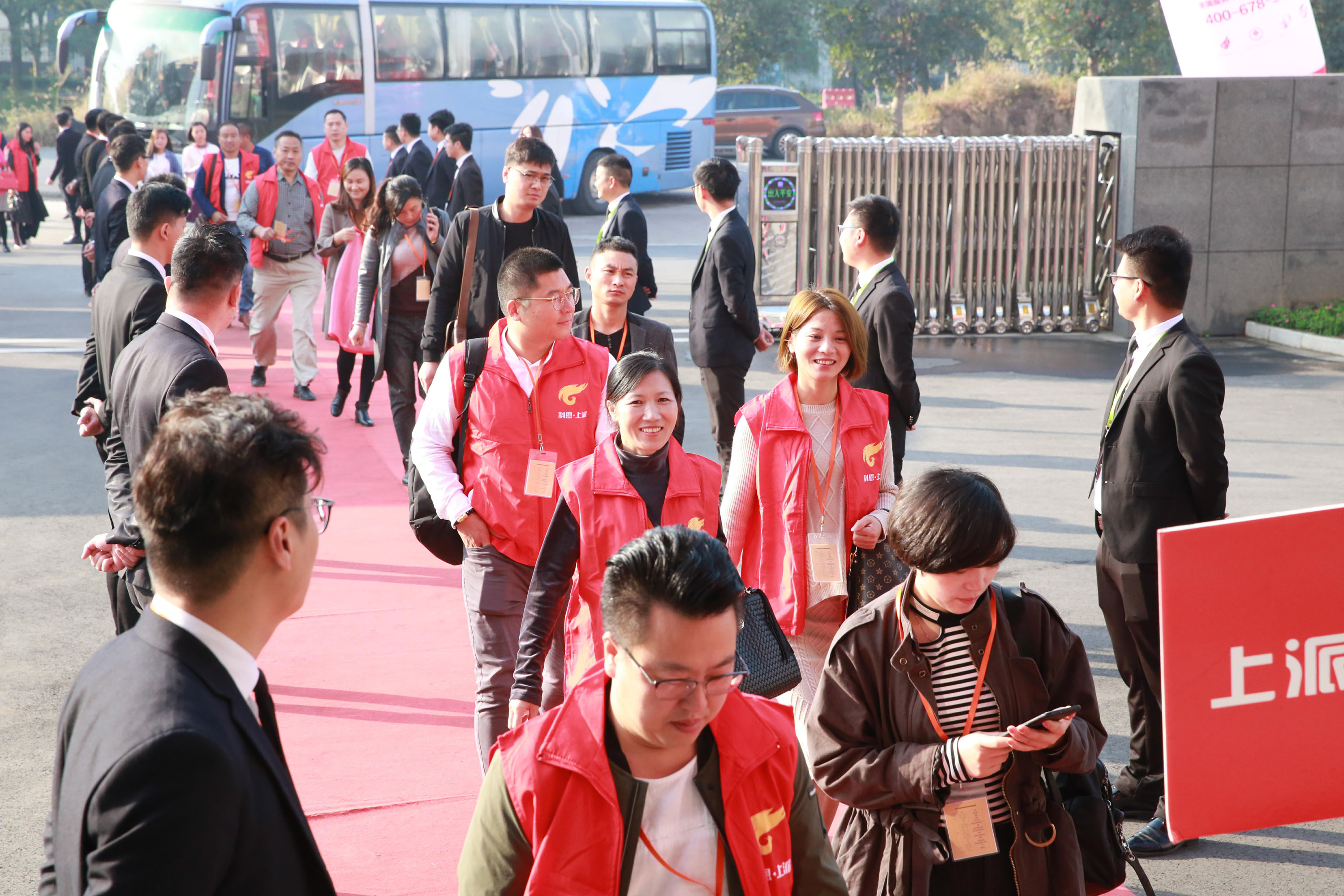 2018科恩火炬計(jì)劃暨科恩全國(guó)優(yōu)秀經(jīng)銷(xiāo)商第八期聯(lián)動(dòng)大會(huì)